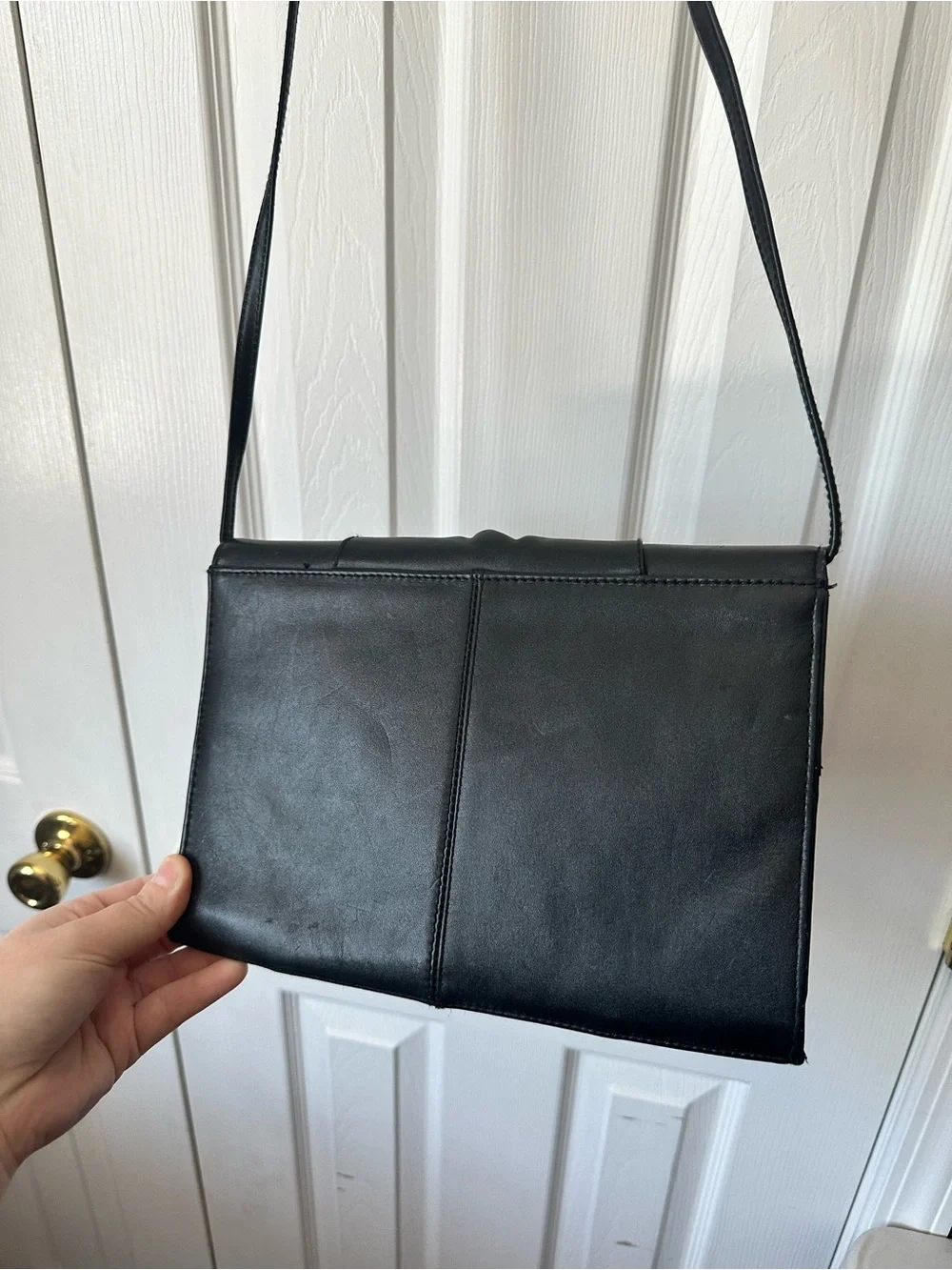 Vintage Black Pleated Convertible Clutch with Crossbody Shoulder Strap and Snap